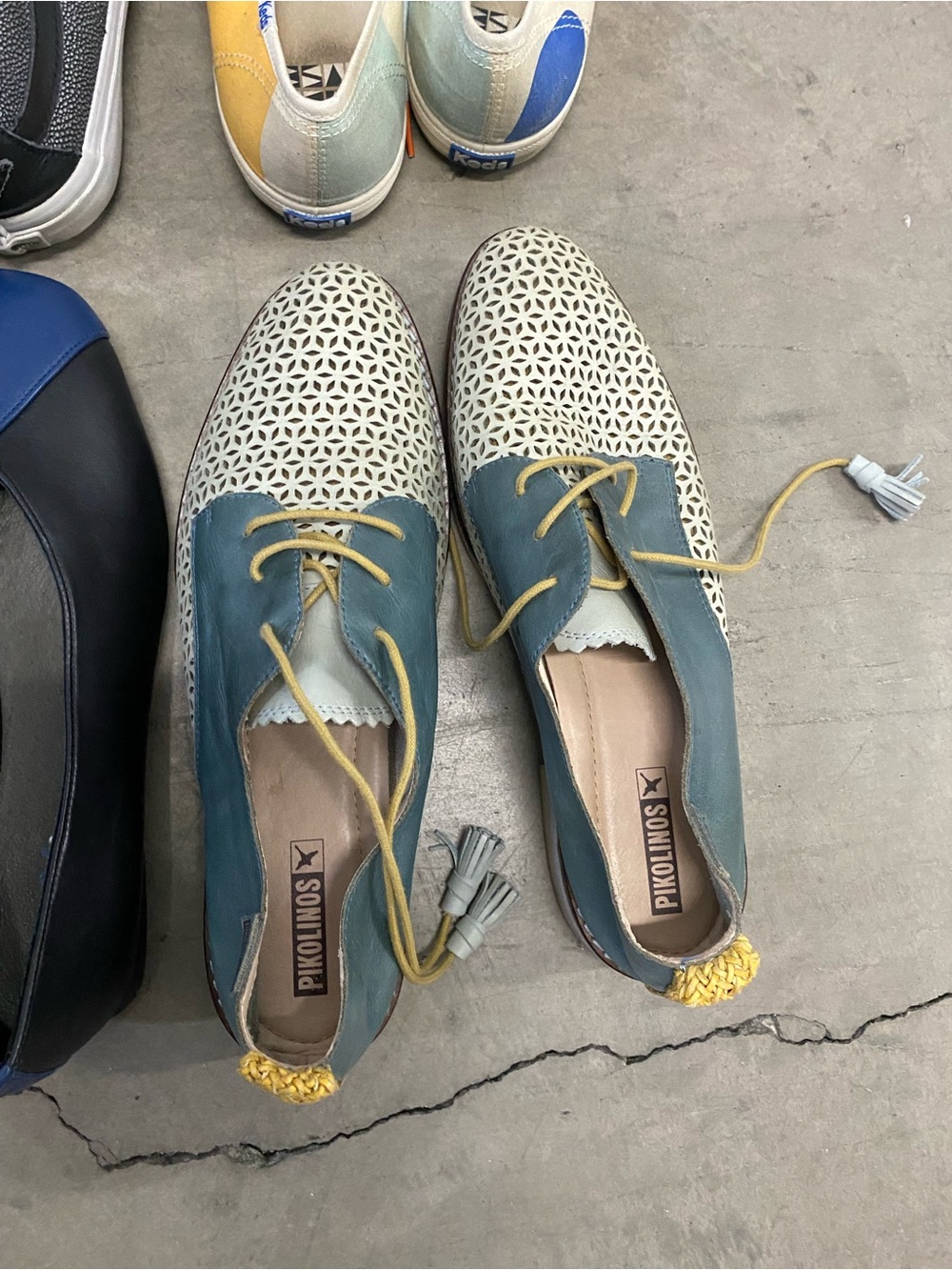 Pikolinos Green leather lace up loafer shoe